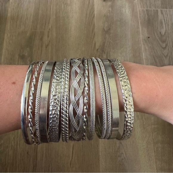 Aldo Silver Bangle Bracelets - Picture 2 of 2